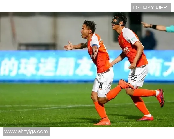 武汉排球队比赛经验引发热议球迷与专家观点交锋解析