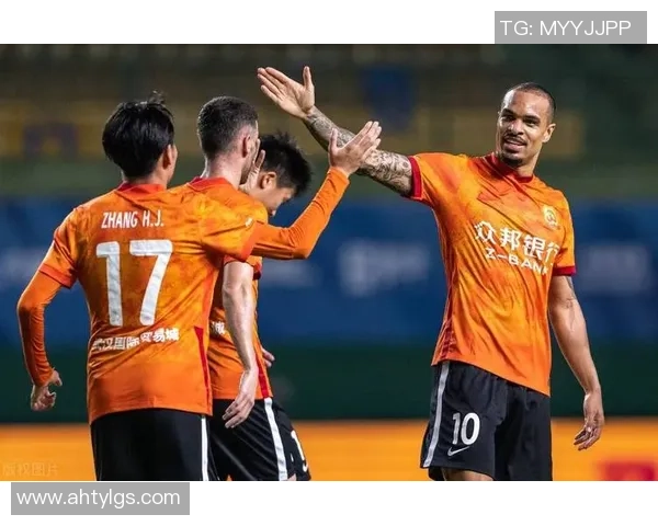 武汉足球队在洲际杯积分榜上以91分稳居第一名，展现强劲实力